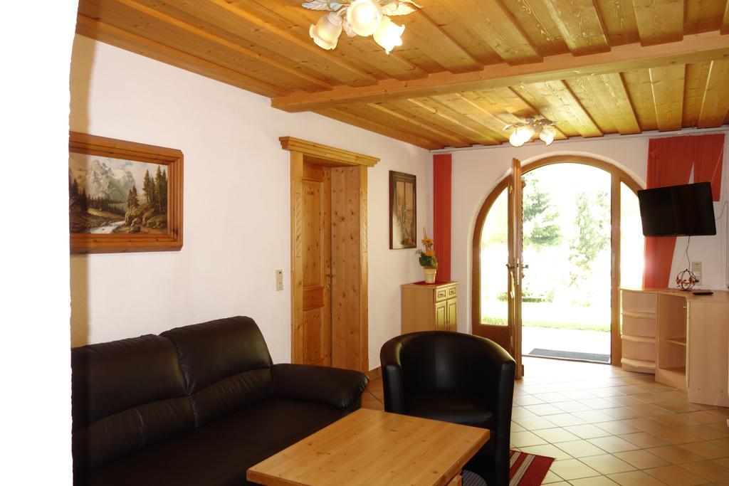 Ferienhaus Inge Sankt Leonhard im Pitztal Exterior photo